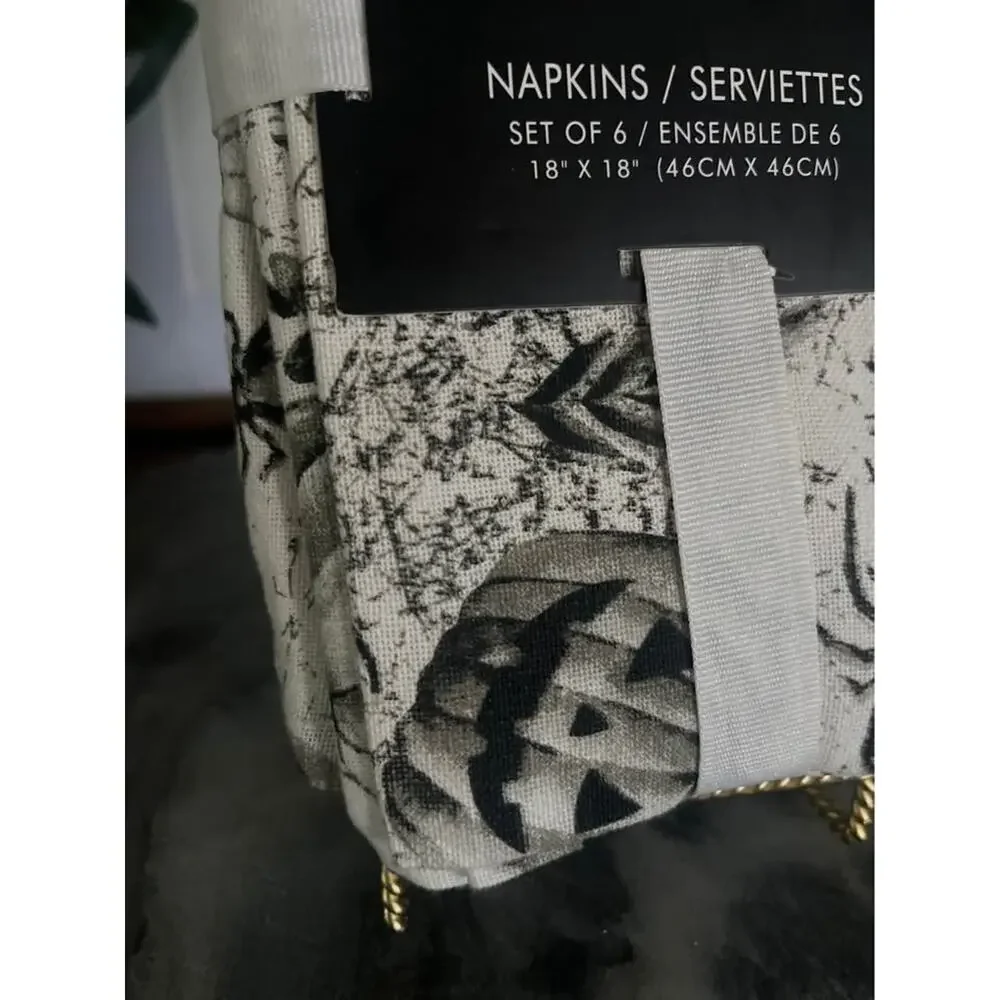 NWT Tahari Home Halloween Napkins (6) Black White Spooky Pumpkins Bats Spiders